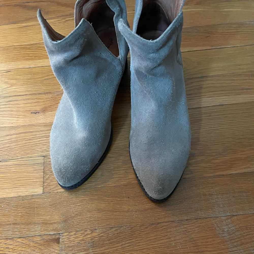 Jeffrey Campbell muskrat booties. Neutral color